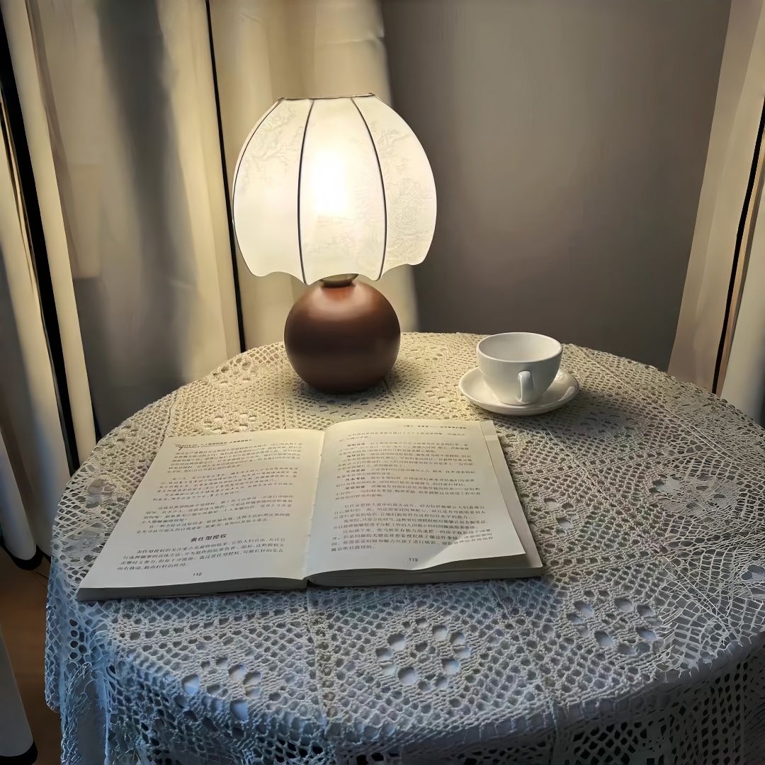 Vintage floral table lamp, med - đánh giá và giá Home Textile